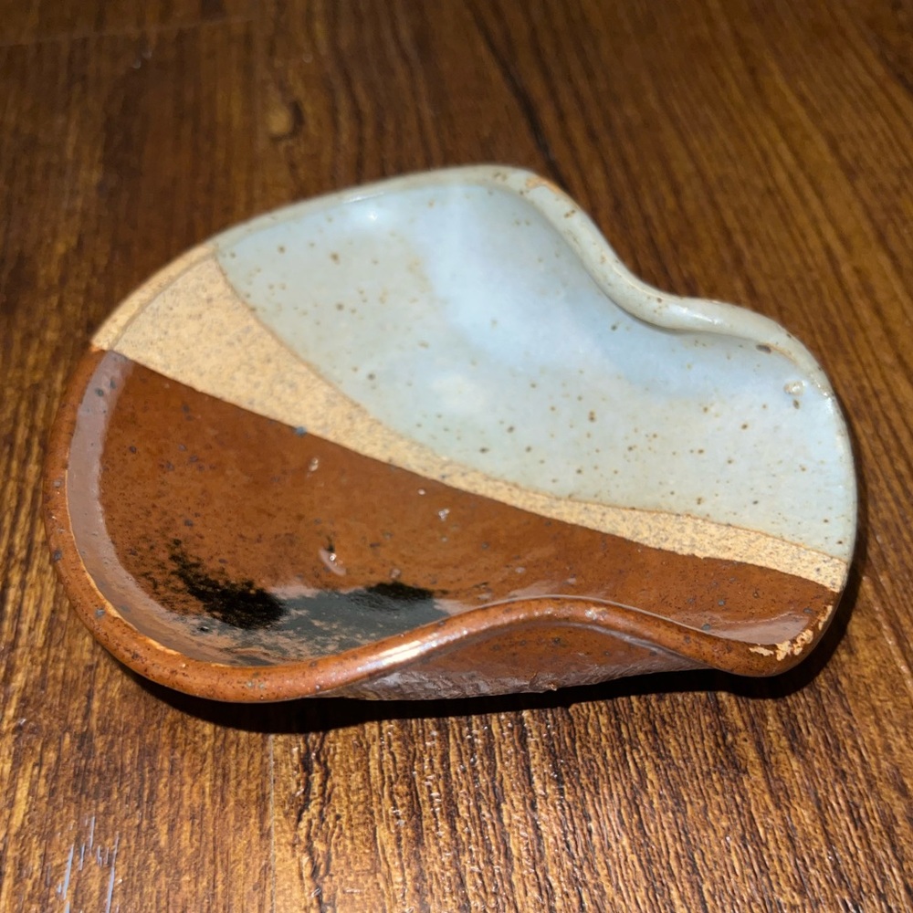 Handcrafted Ceramic Spoon Rest Kitchen Utensil Brown Gray Tan - Picture 3 of 8